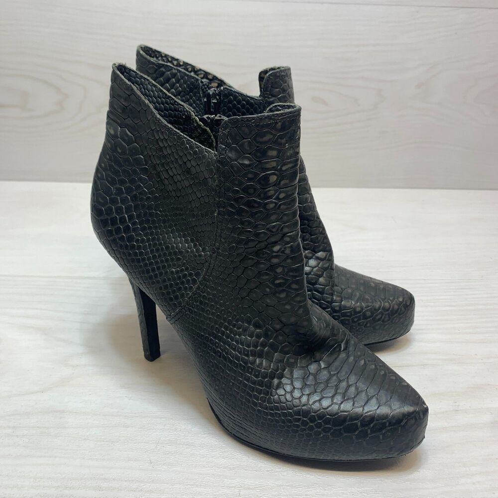 Diego Di Lucca Ankle Boots Women Size 8M Black Leather Side Zipper Stiletto Heel